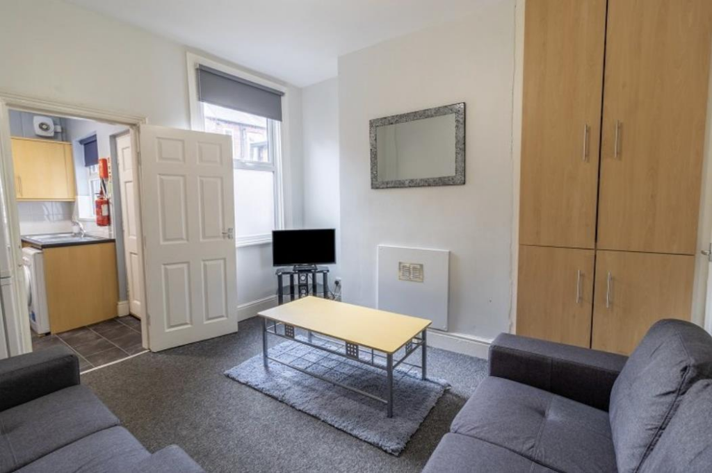 House in Sheffield - View 2