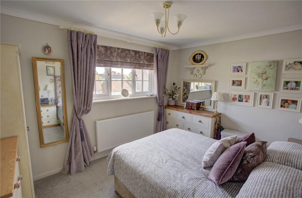 House in Taunton, Hambridge and Westport - More