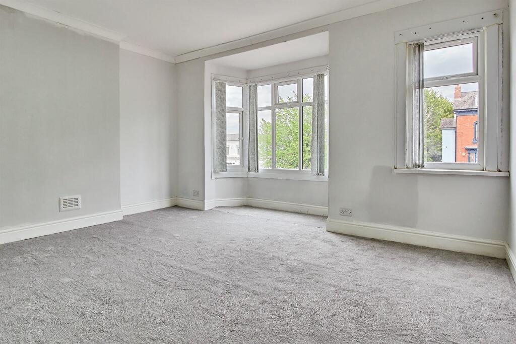 House in Birmingham, Brandwood End - View 4