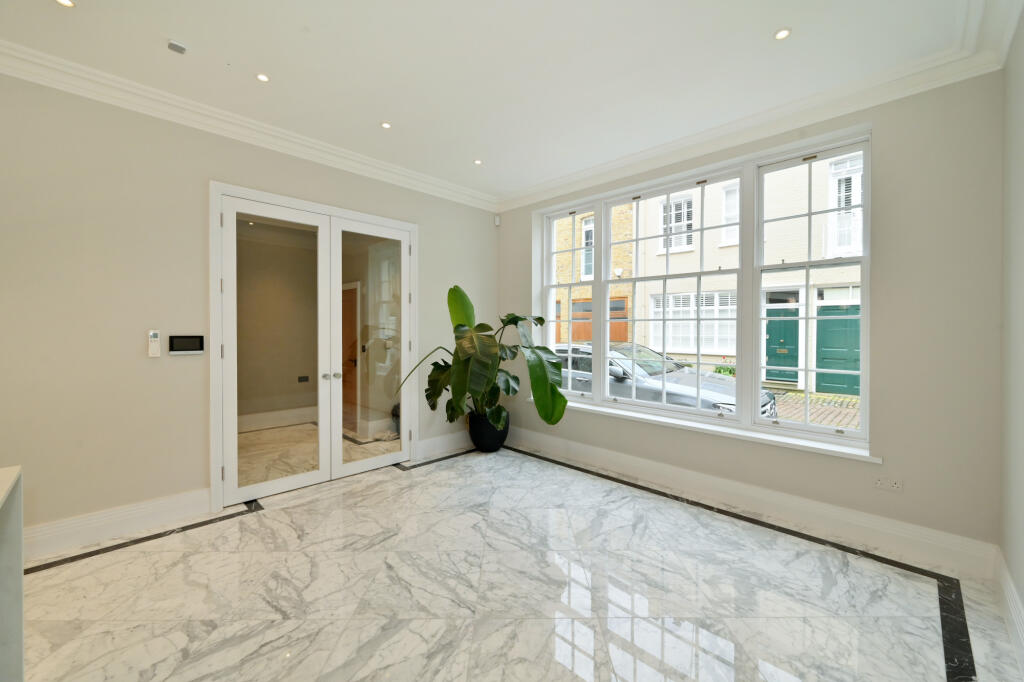 4 bedroom terraced house for rent