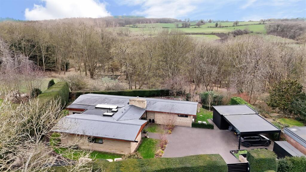 Main image of property: Moreton Paddox, Moreton Morrell, Warwick