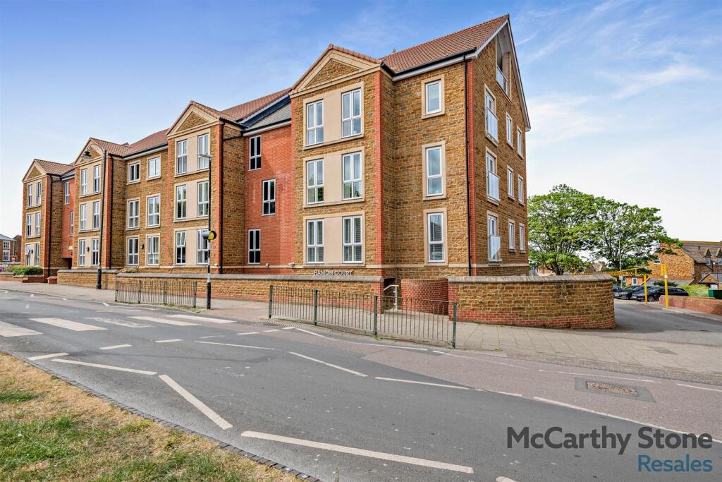 Main image of property: 1 St. Edmunds Terrace, Hunstanton