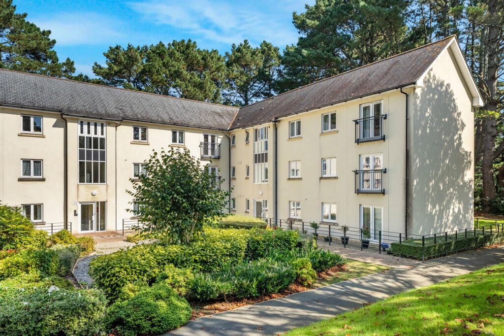 Main image of property: Echo Crescent, Plymouth, PL5 3UQ