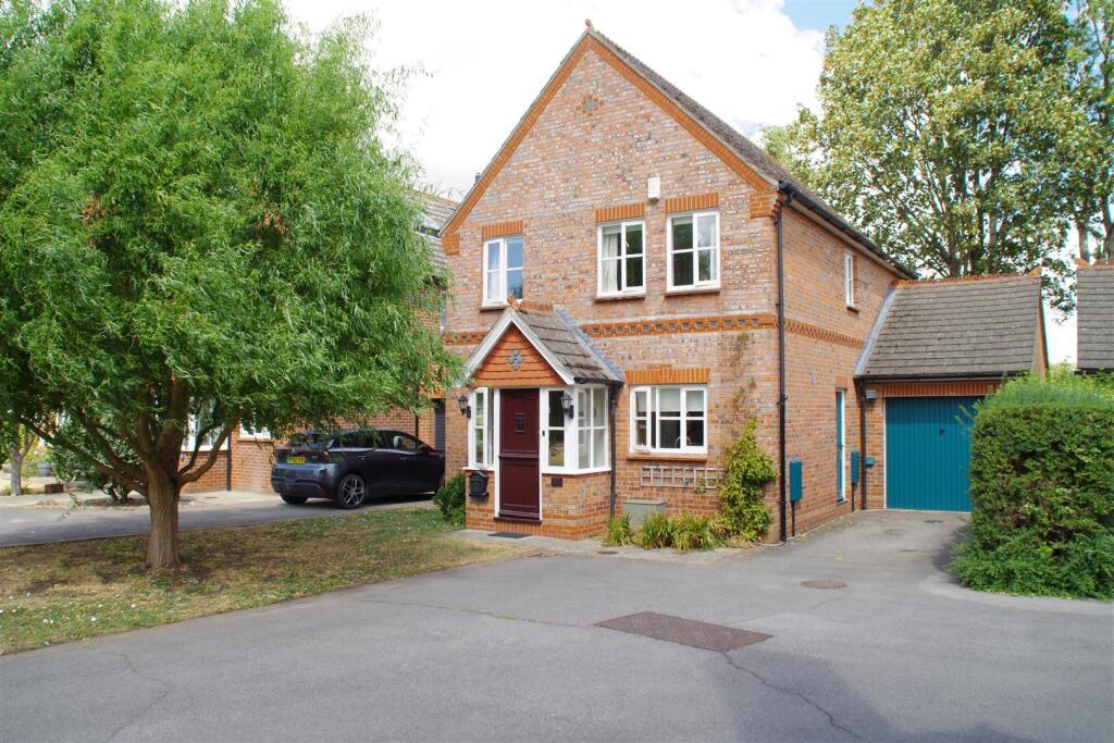 Main image of property: Jethro Tull Gardens, Crowmarsh Gifford, Wallingford