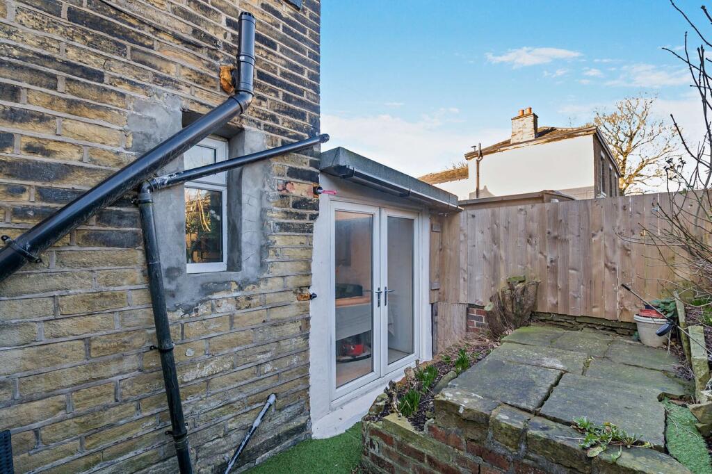 Additional image 27 of Intake Road, Bradford, BD2