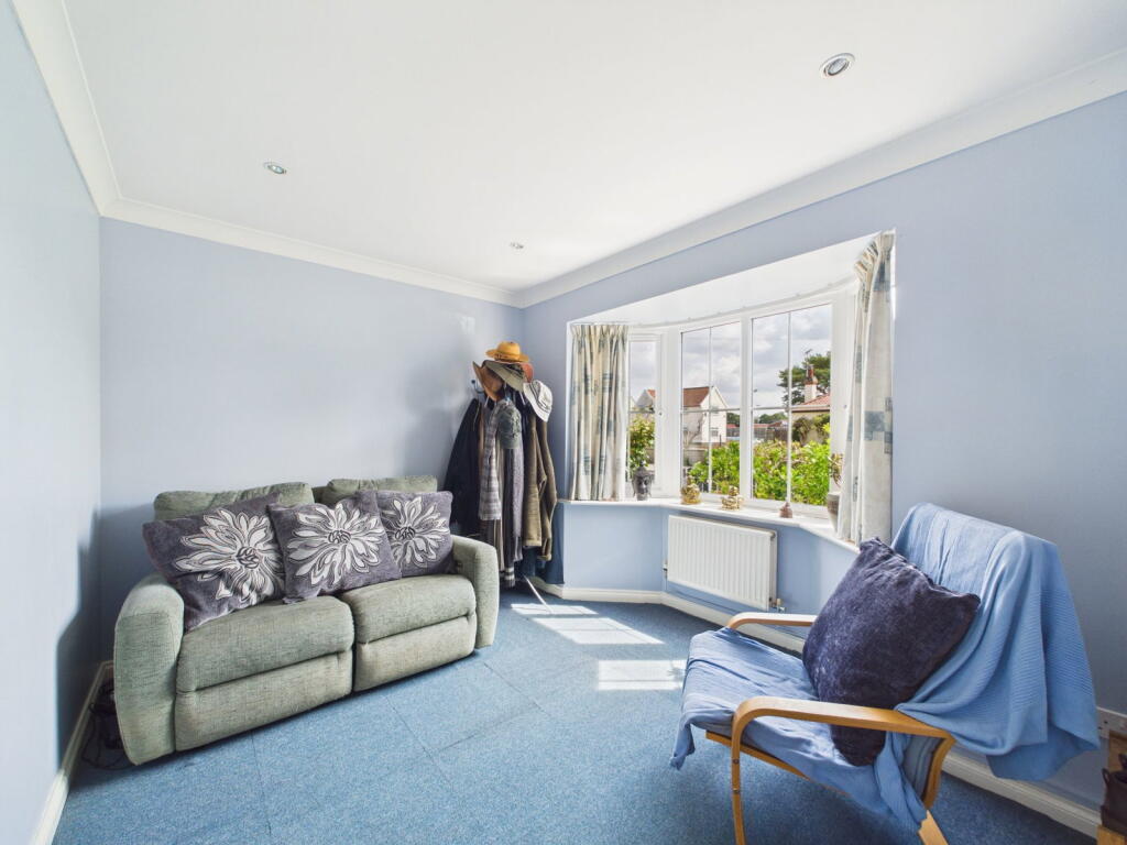 House in East Suffolk, Framlingham - More