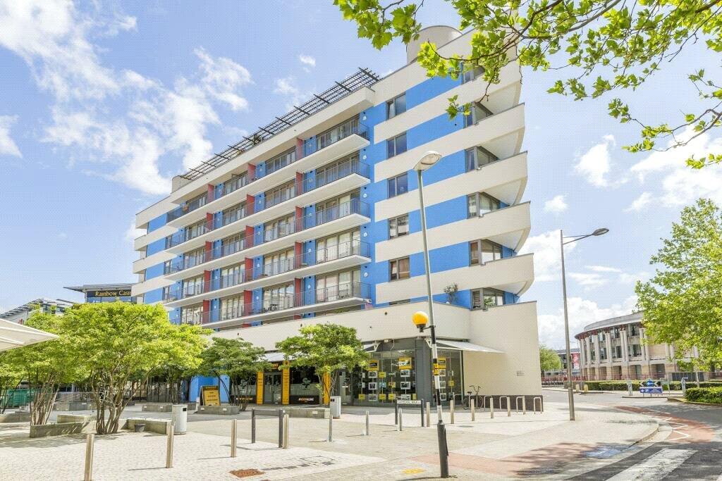 Cathedral Walk, Bristol, BS1 - View 2