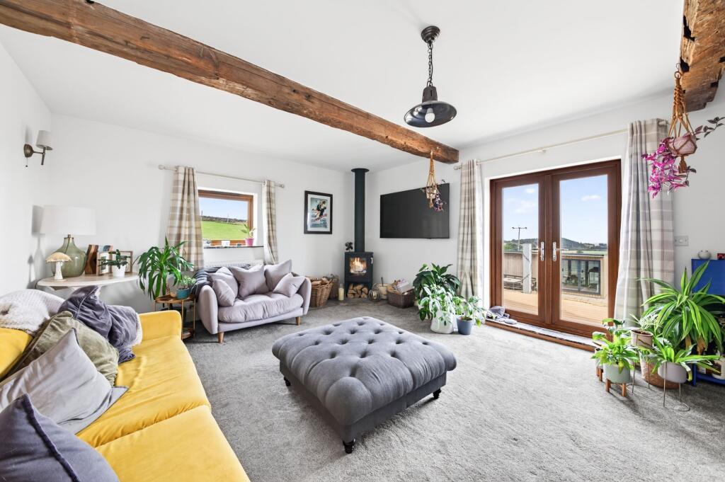 Ford Court, Holmfirth, HD9 photo 4