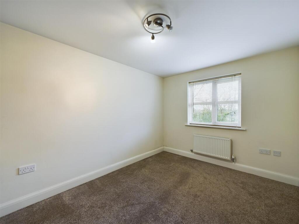 Additional image 12 of 41 Middlewood Close Solihull B91 2TZ