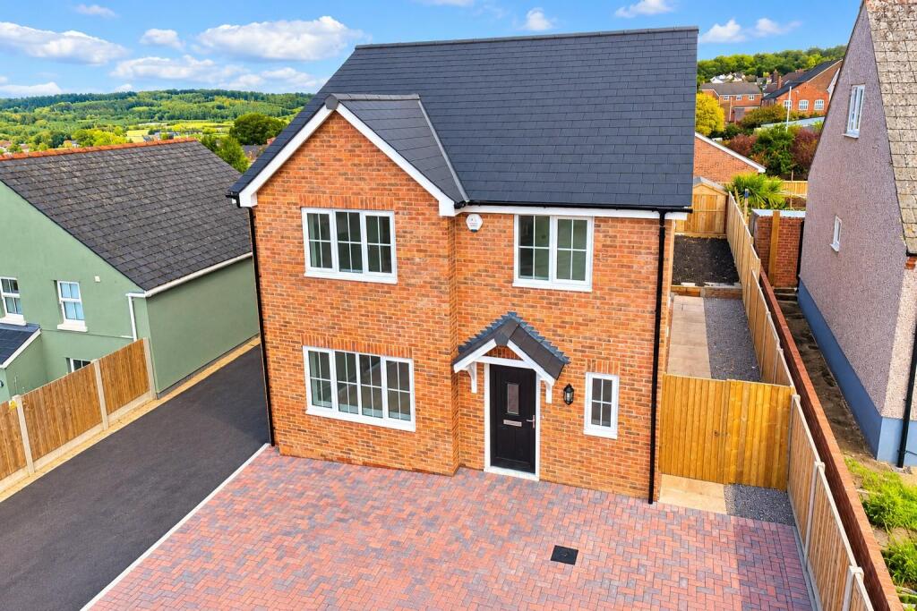 Lamb Lane, Cinderford photo 3