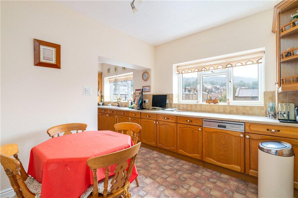 Apartment in Bradford, Ilkley - View 5