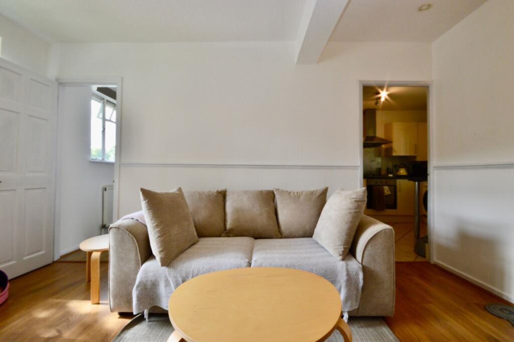 Rodenhurst Road, London, SW4