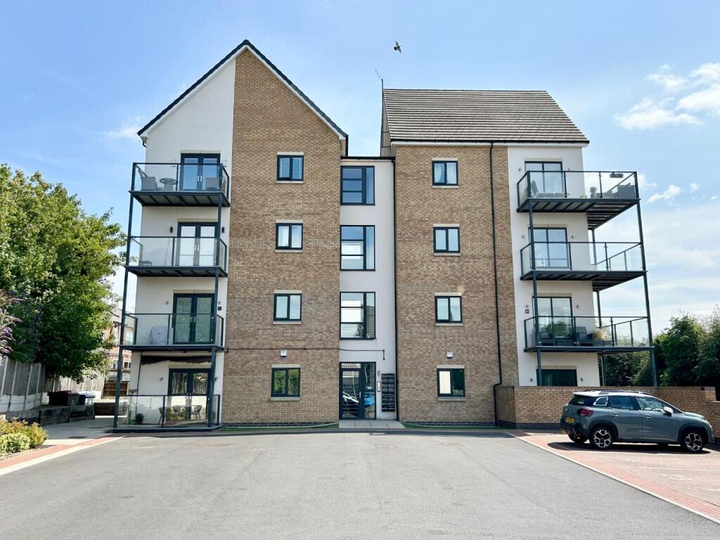 Main image of property: Scholeys Wharf, Mexborough