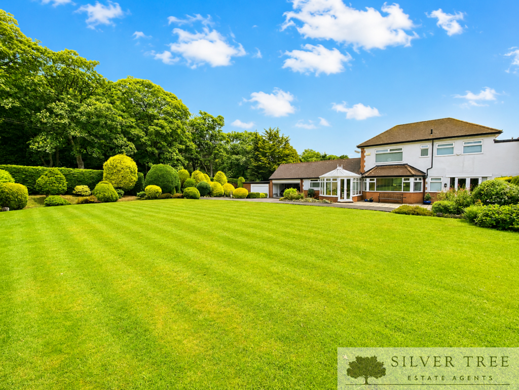 Main image of property: The Coppins, Weaponness Park, Scarborough, North Yorkshire