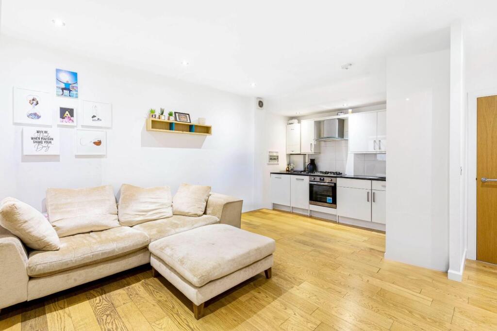 Main image of property: Curtain Road, Shoreditch EC2A