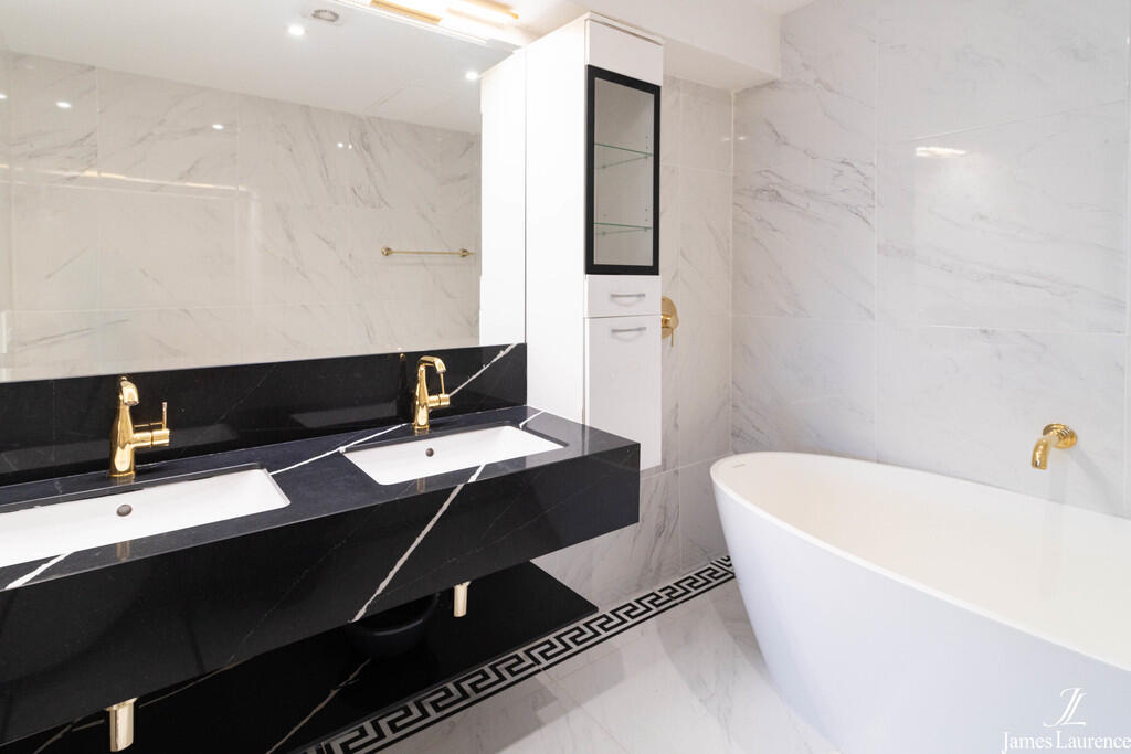 Additional image 25 of Royal Arch Apartments, The Mailbox, Wharfside Street, Birmingham