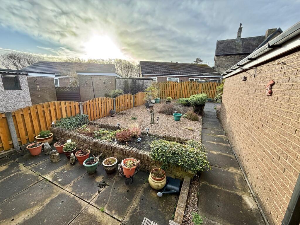 Additional image 10 of Lodge Gate Close, Denholme, Bradford, BD13