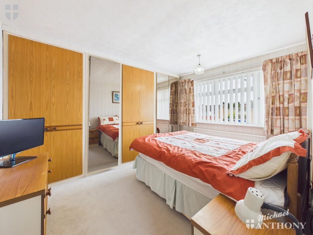 House in Aylesbury, Buckinghamshire - View 5
