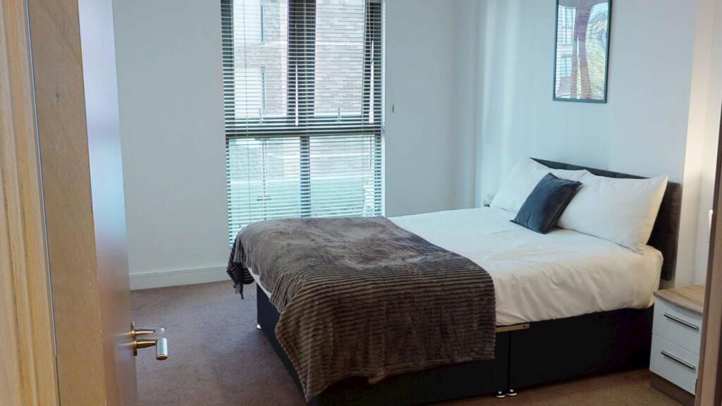 Apartment in Liverpool, Pride Quarter, Vauxhall - More