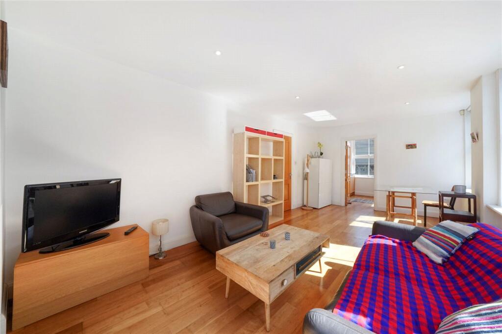 Apartment in London - View 5