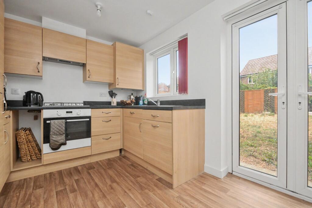 House in Salisbury - View 5