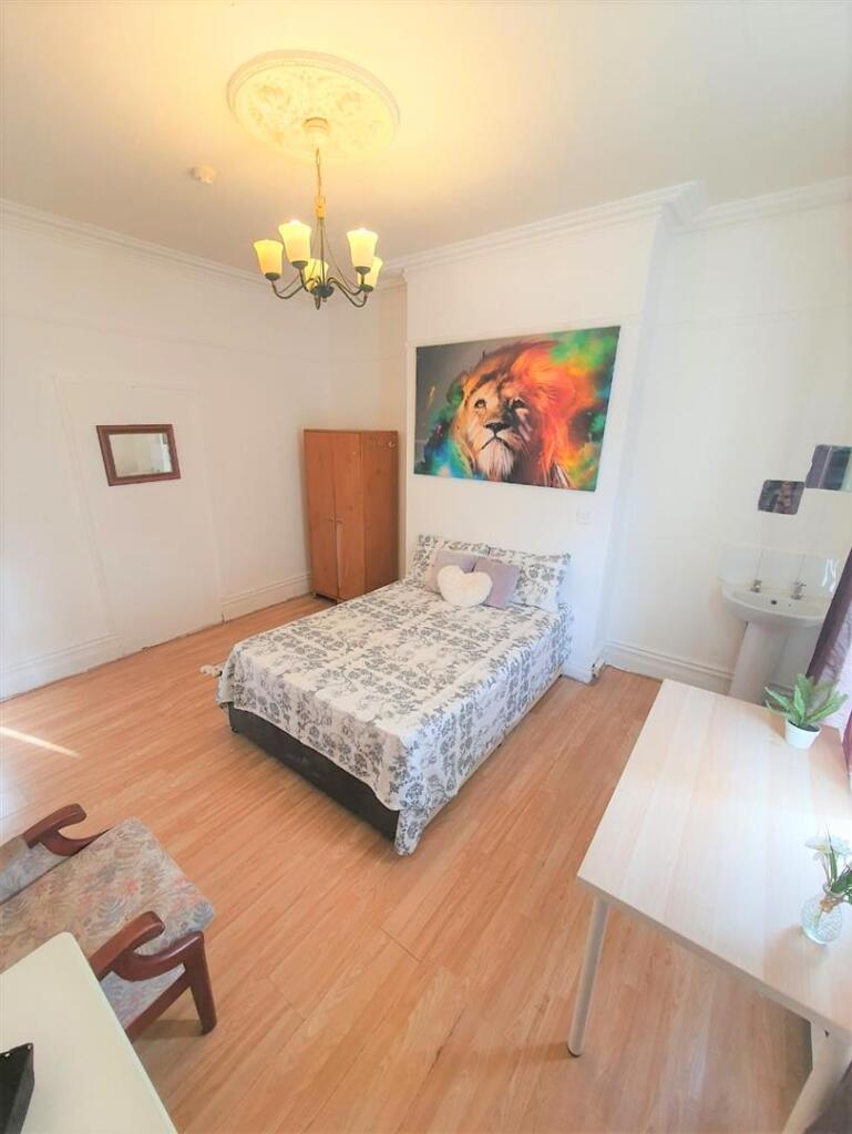 House in Bournemouth - More