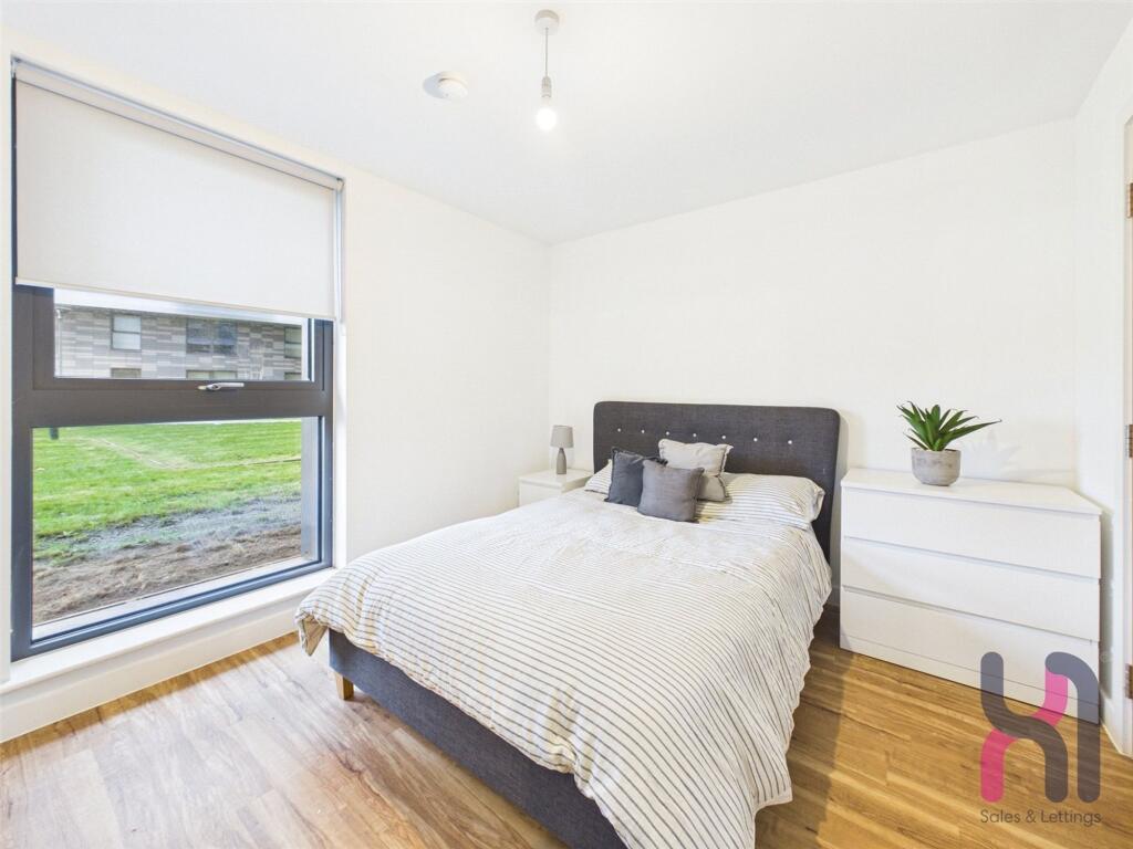 Apartment in Trafford, Greater Manchester - View 5