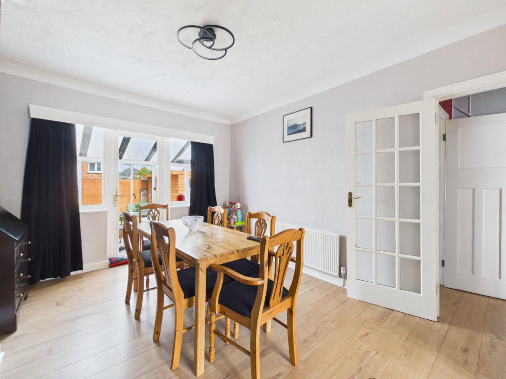 House in Worthing, Broadwater - View 4