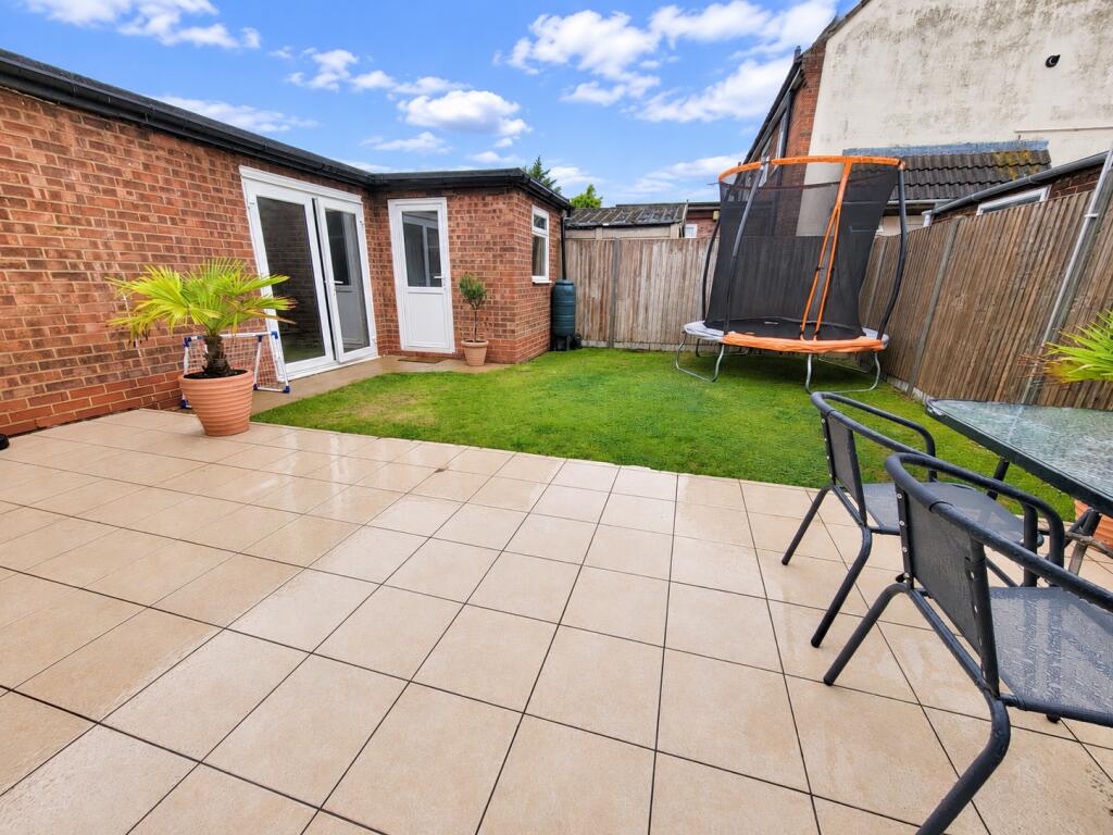 House in Ipswich - View 4