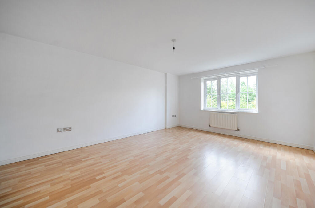 26, Willowbrook Walk photo 2