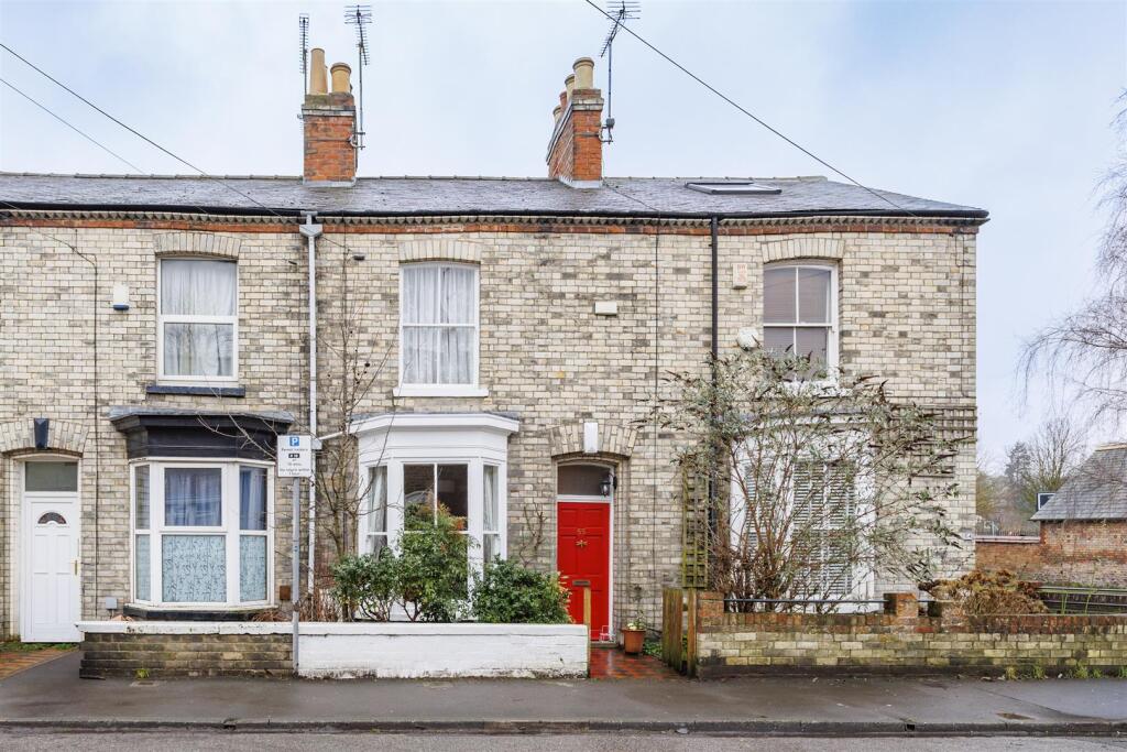 Main image of property: Nunthorpe Road, York