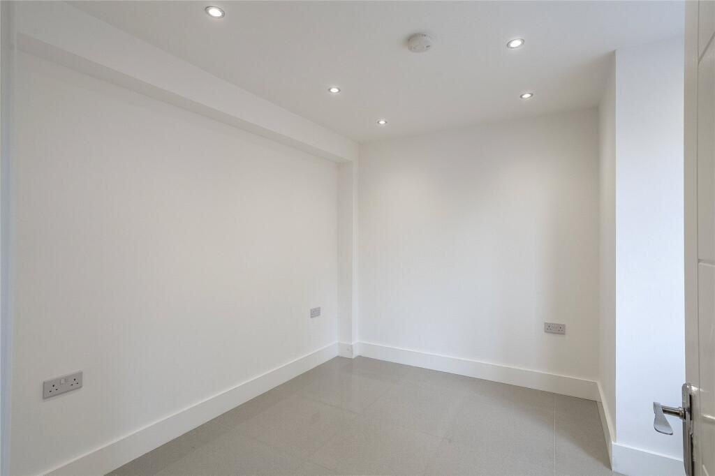 House in Telford - View 3