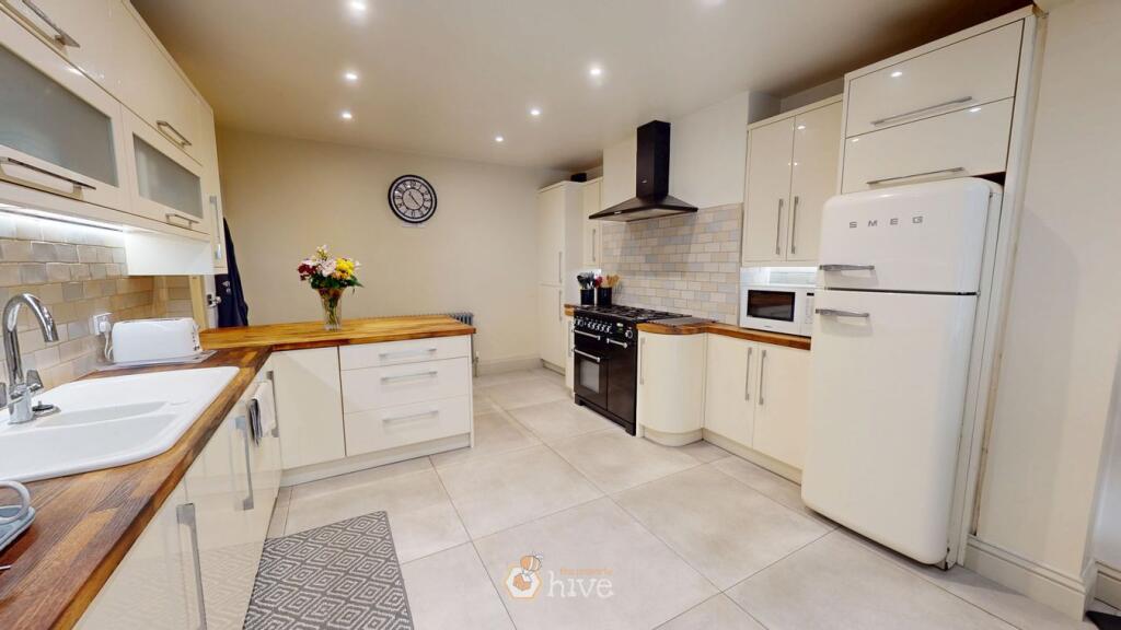 House in Doncaster, South Yorkshire - View 5