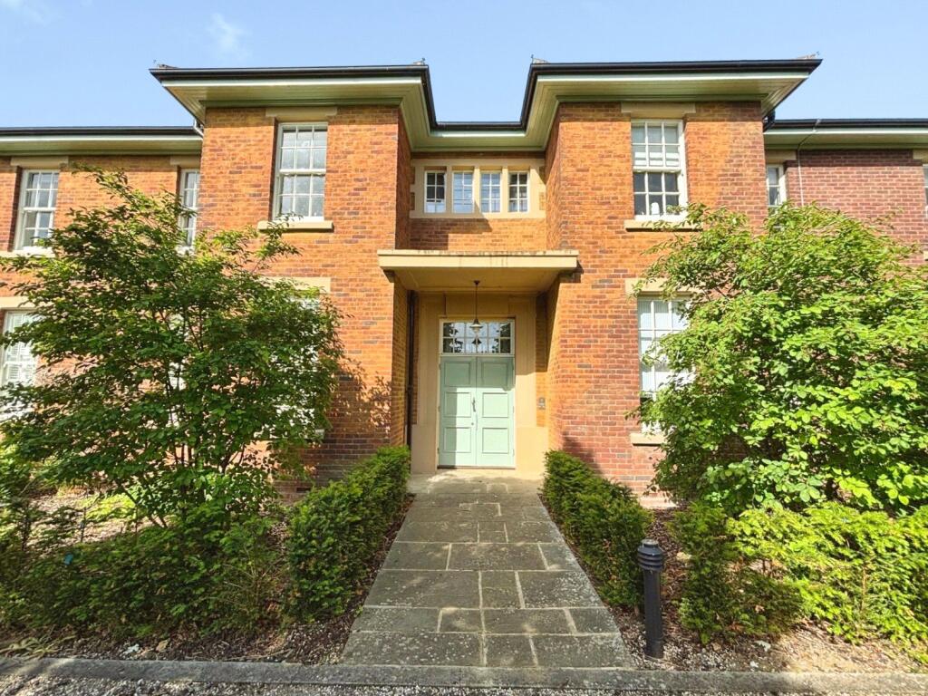Main image of property: The Parade, Caversfield, Bicester