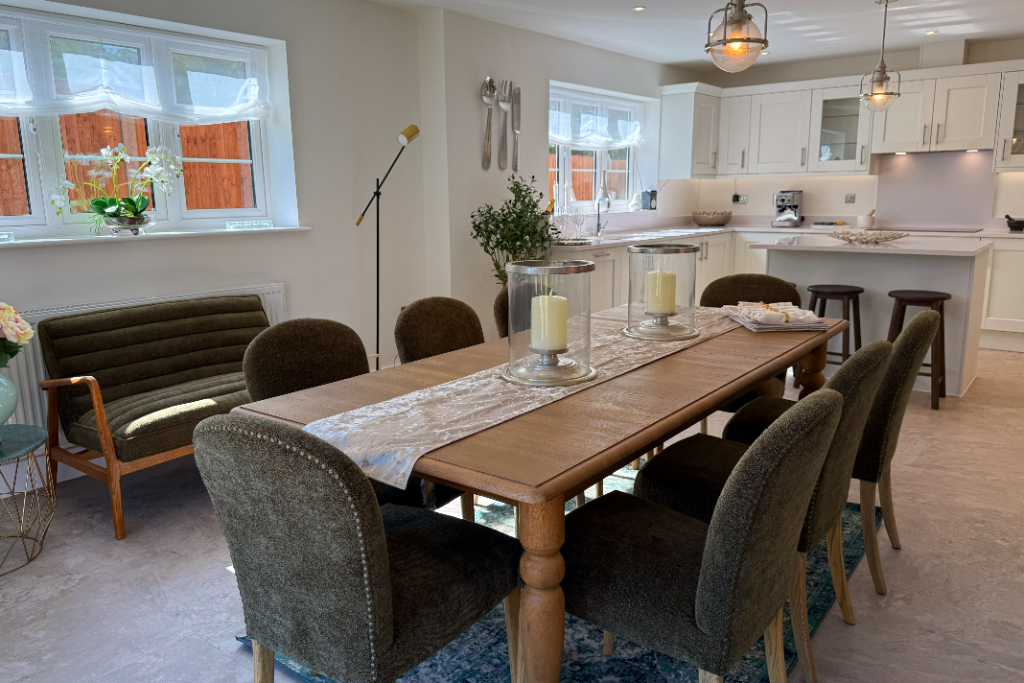 Pecks Hill,
Nazeing,
Waltham Abbey,
EN9 2BU photo 3