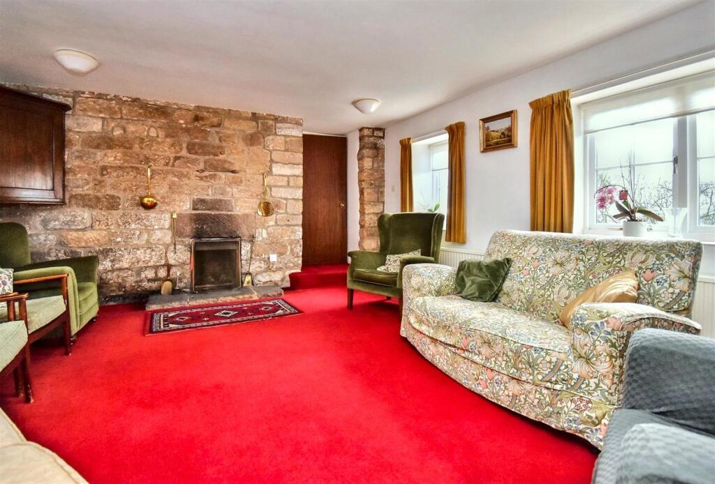 Wallstones Farm, Hazelwood, Belper, Derbyshire photo 4