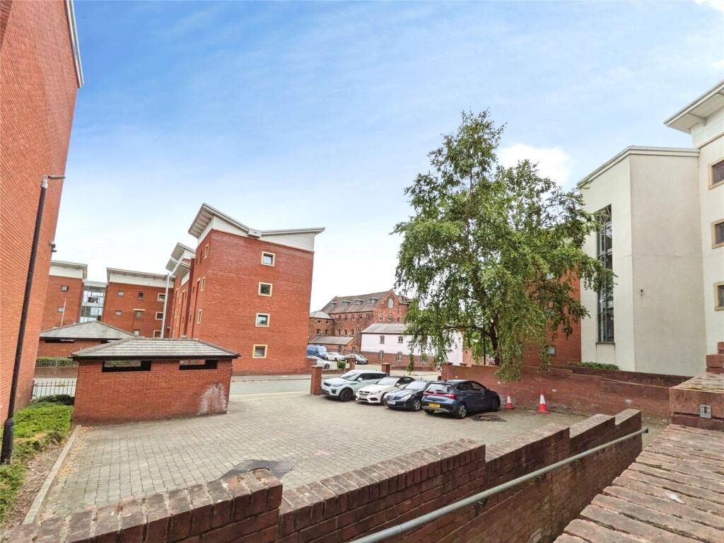 Apartment in Wolverhampton - View 4