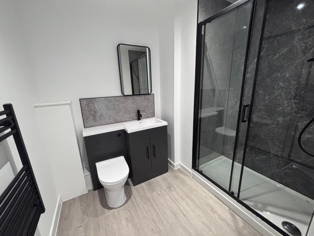 Apartment in Hull - View 2