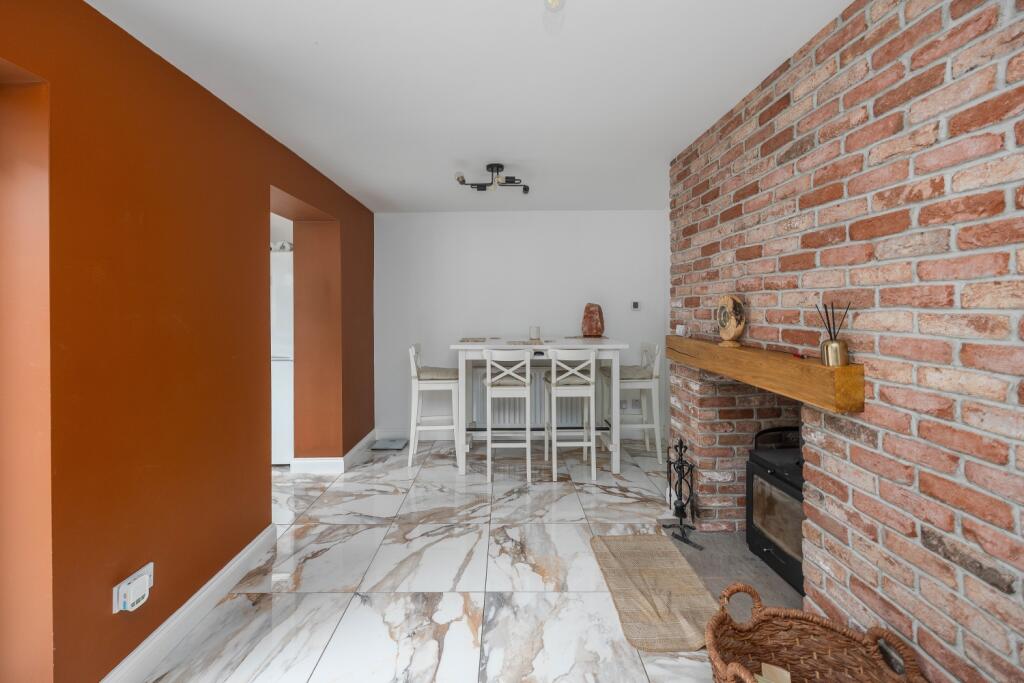 House in Walsall, West Midlands - View 4