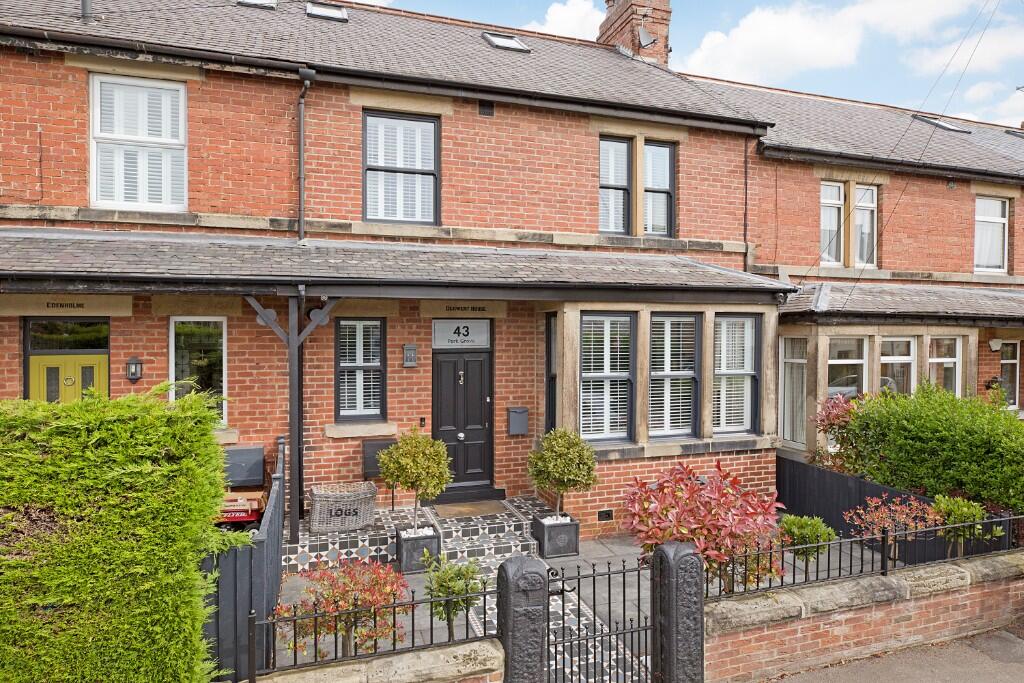 Main image of property: Park Grove, Knaresborough, North Yorkshire, HG5