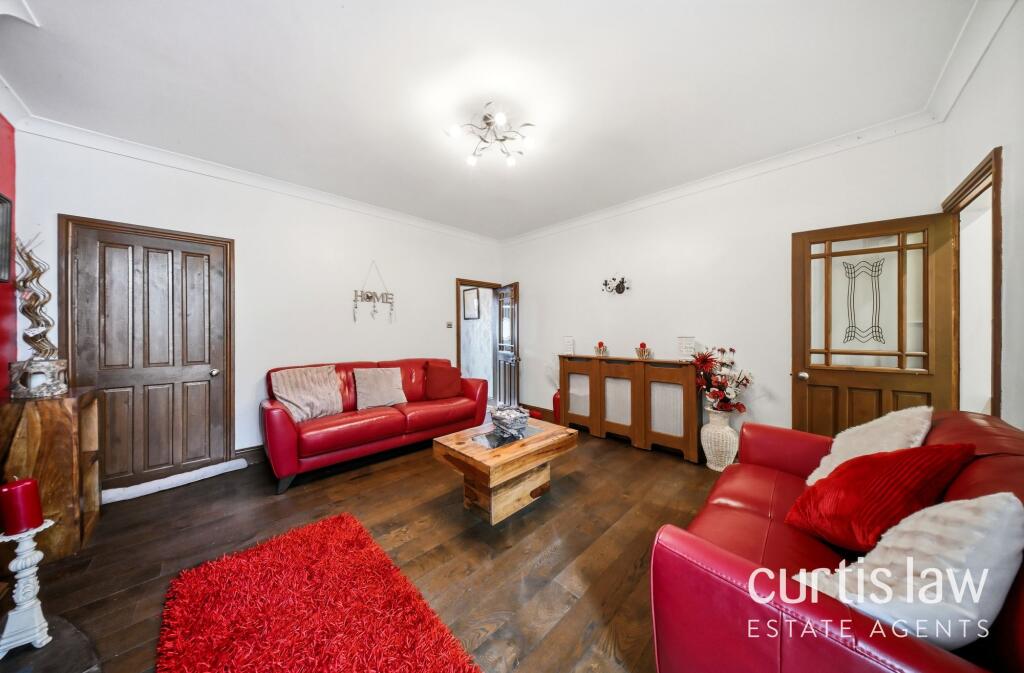Burnley Road, Altham, BB5 photo 5