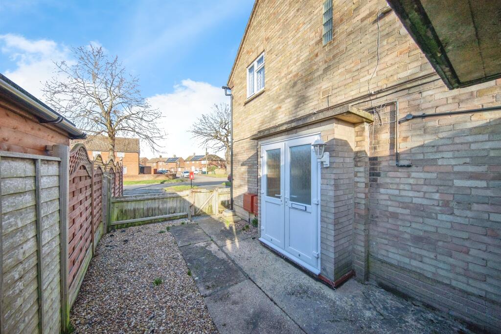 Paxman Avenue, Colchester photo 3