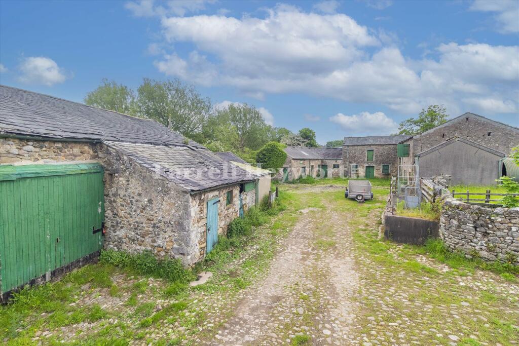 Thwaite Gate Farm, Carnforth photo 2