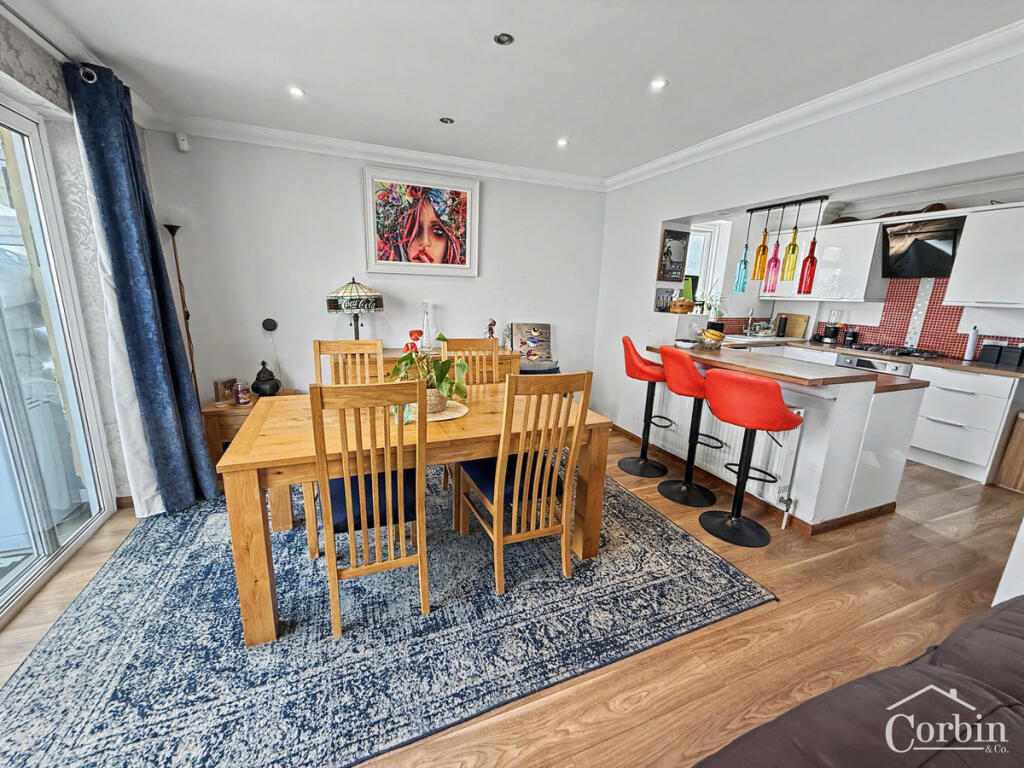 Weldon Avenue, Bournemouth, BH11 9 photo 5