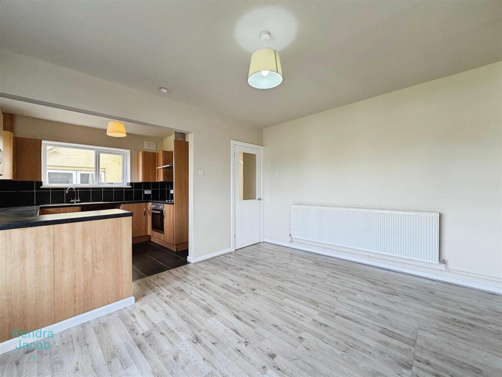 House in Bassetlaw, Gringley on the Hill - More