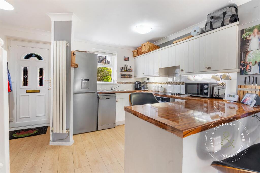 House in City Gardens, Grangetown - View 4
