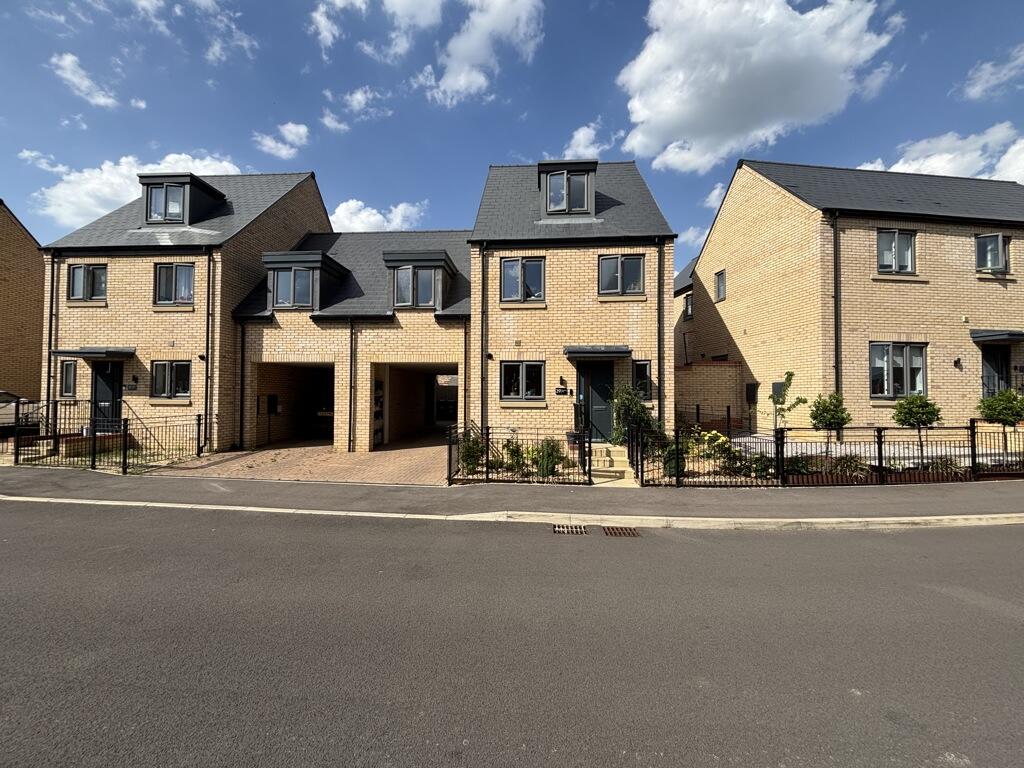Main image of property: 39 Gedney Way, St. Neots, Cambridgeshire, PE19 0AN