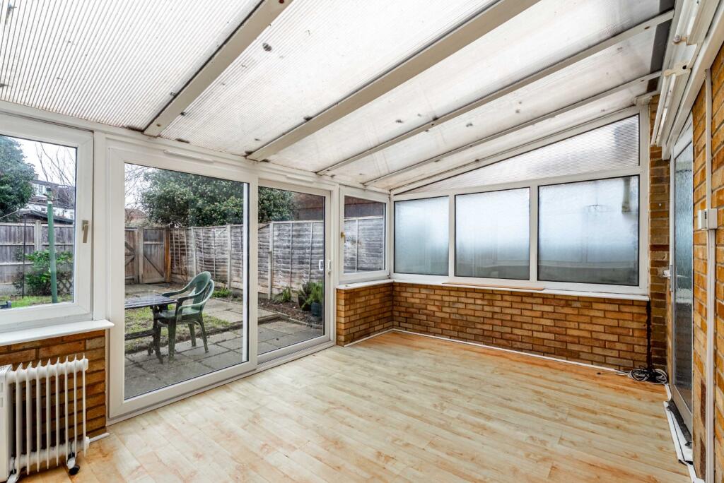 Additional image 7 of Pinewood Close, St. Albans, Hertfordshire, AL4