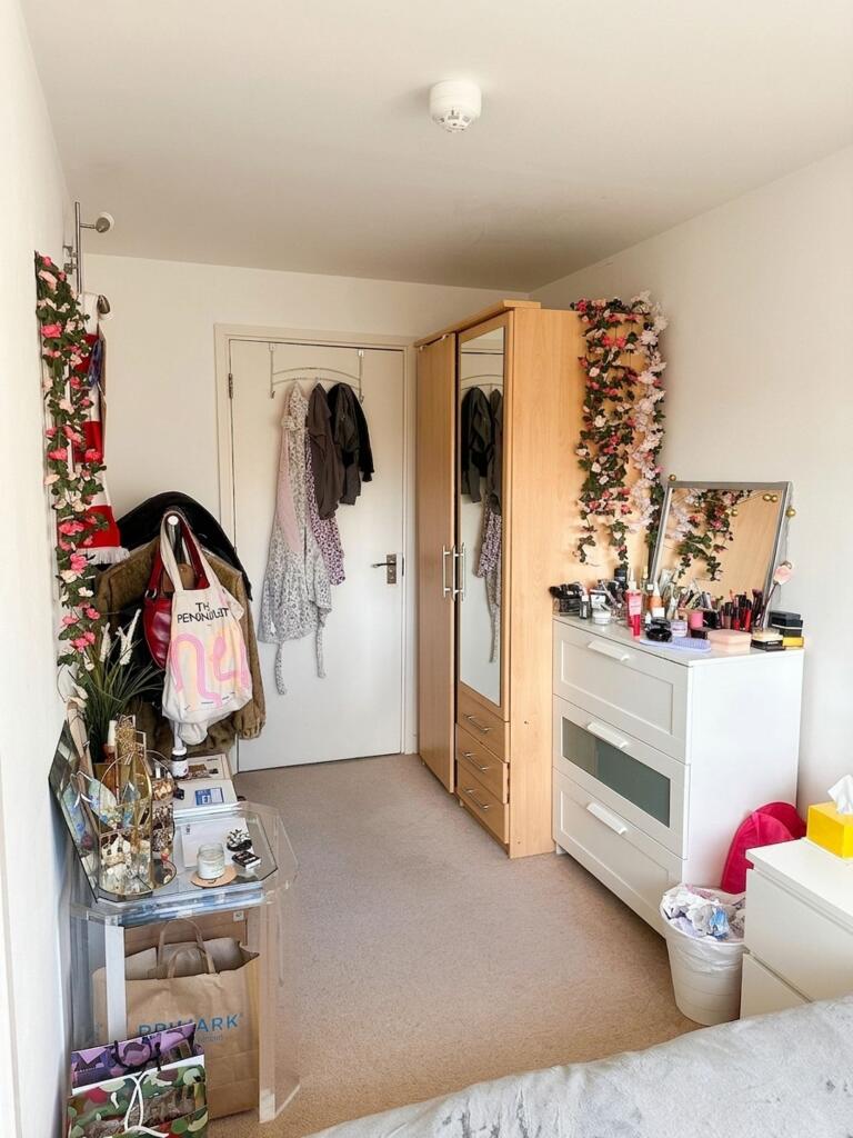 1 bedroom flat share for rent