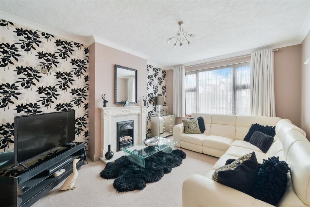 Ashurst Road, Tadworth - Näkymä 5